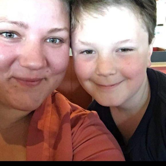 Meet your Posher, Samantha - Picture 1 of 1